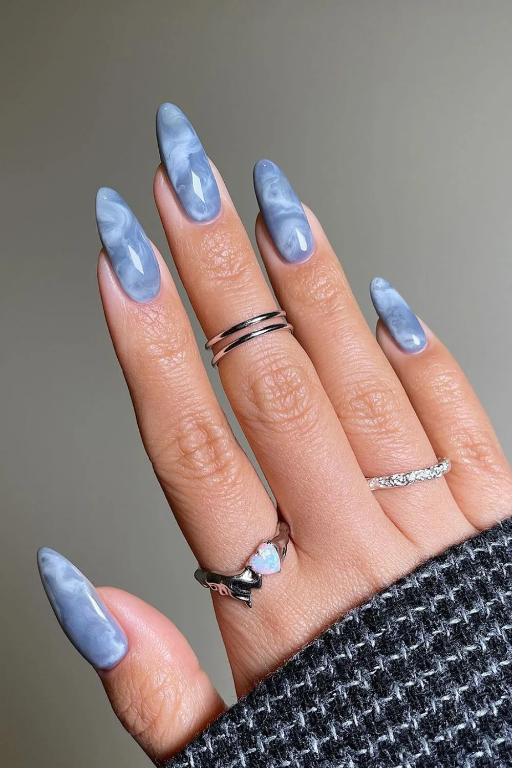 Grey marble nails