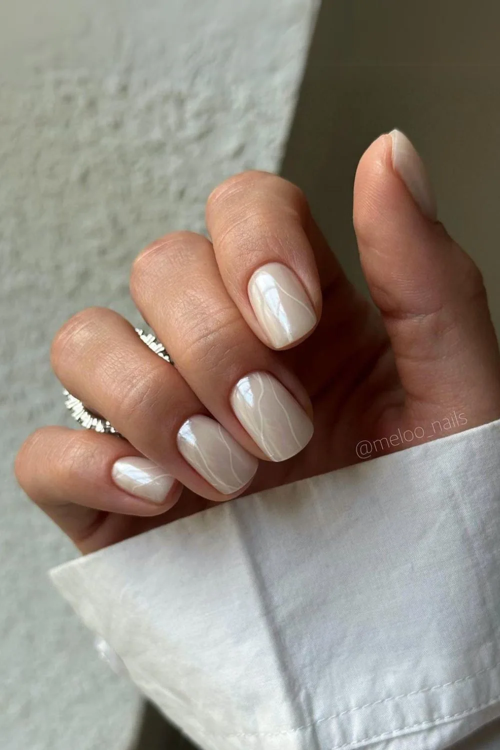 Milky white nails with lines