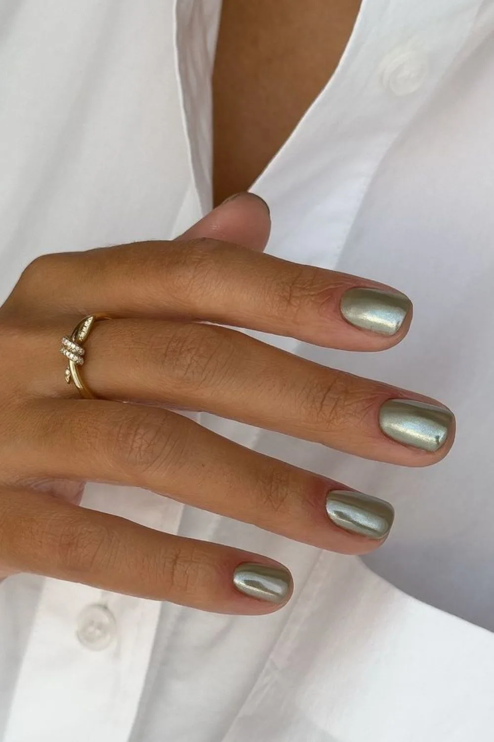 Olive green chrome-effect nails