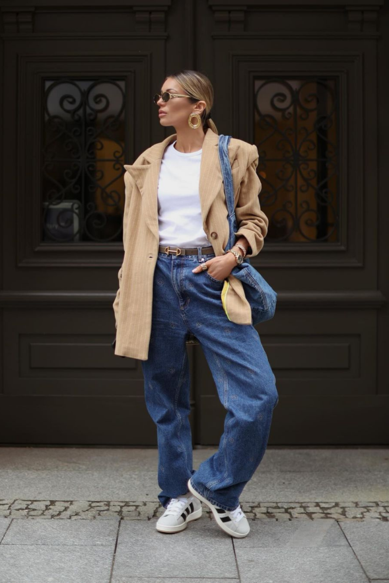 Oversized Dark Denim Jacket and Wide-Leg Jeans Setup