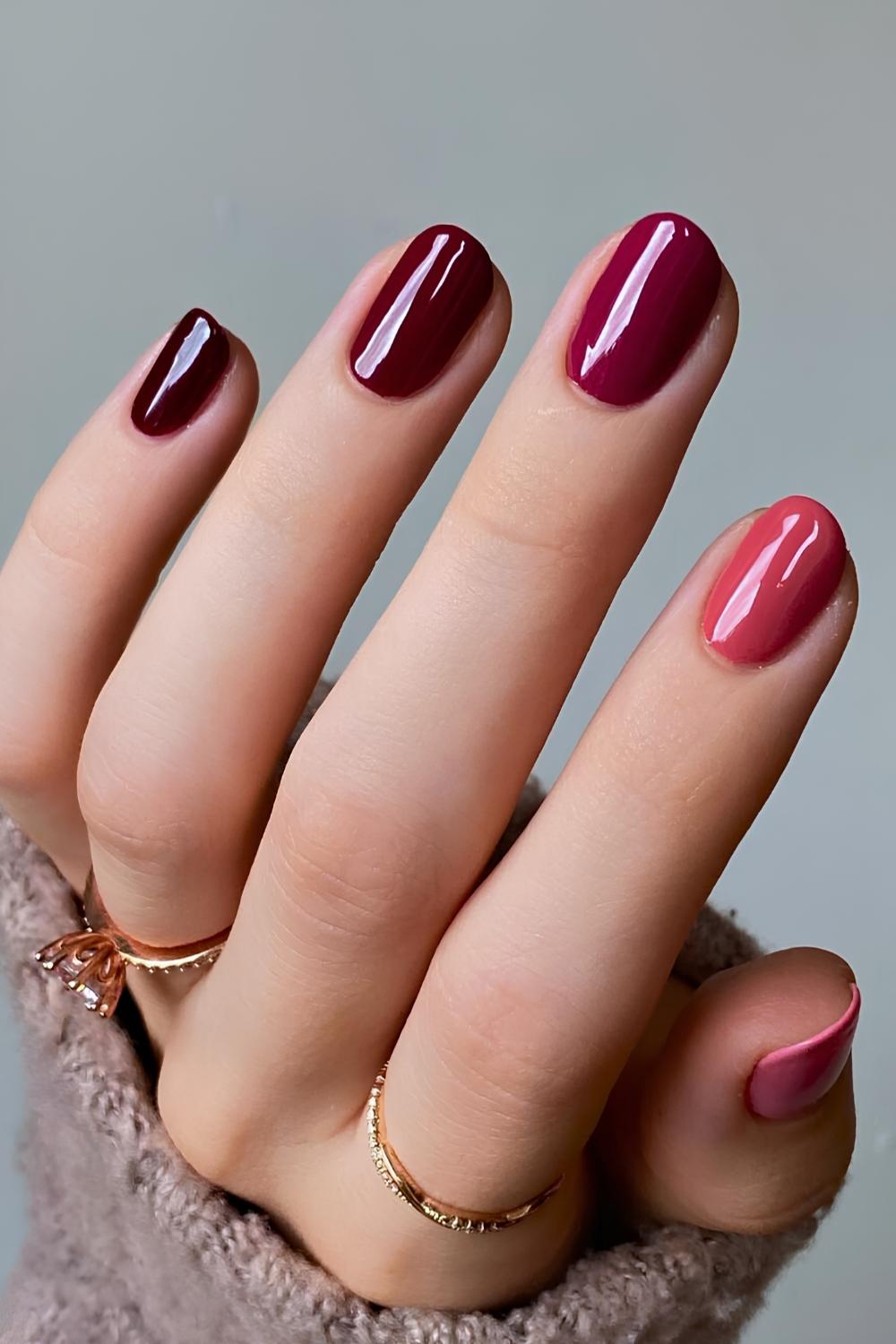 Rosy skittle manicure