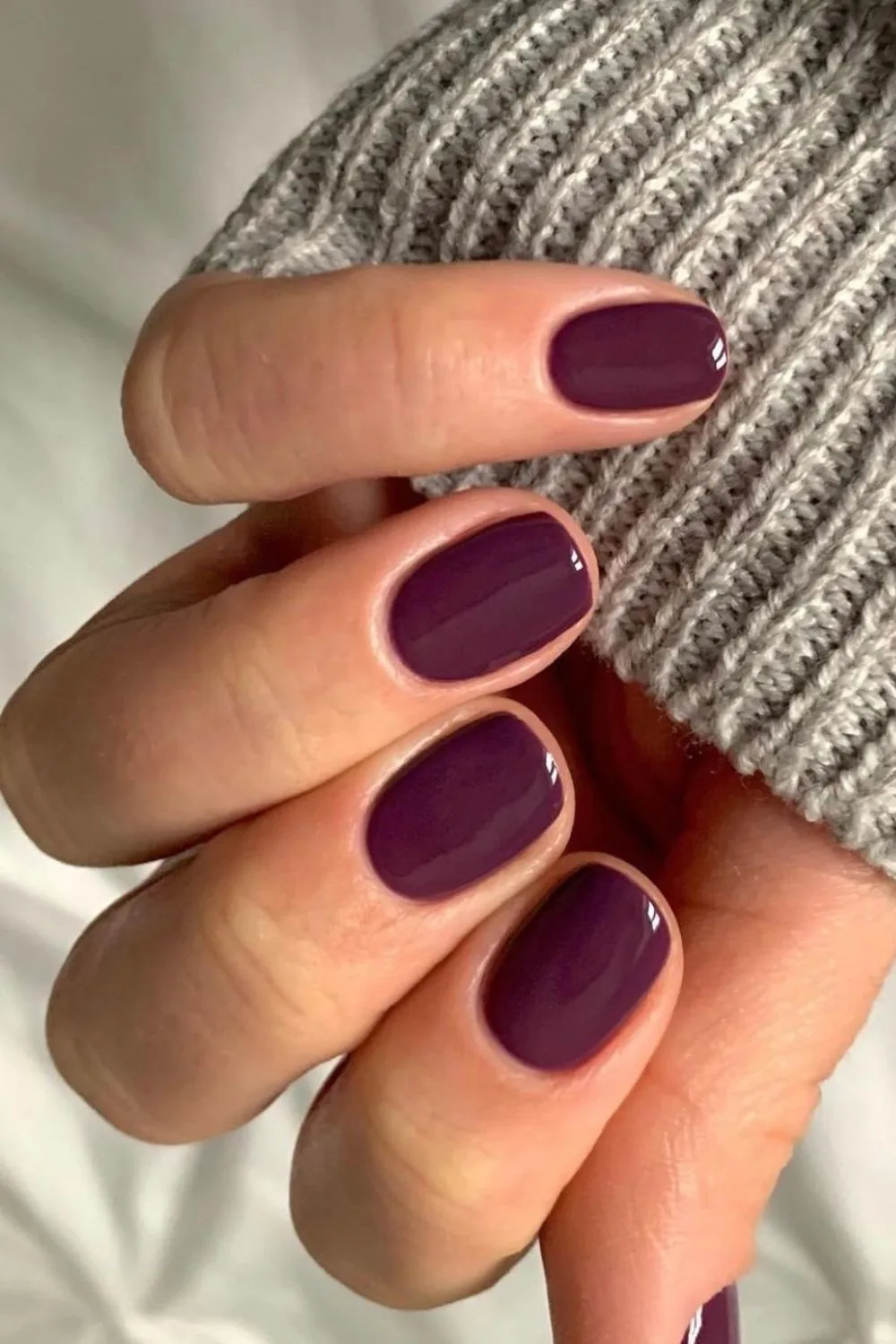 Short berry purple nails