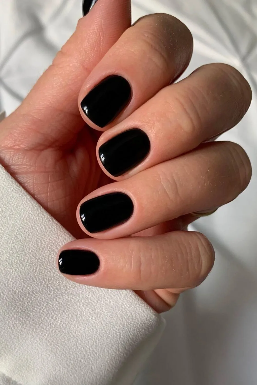 Short black nails