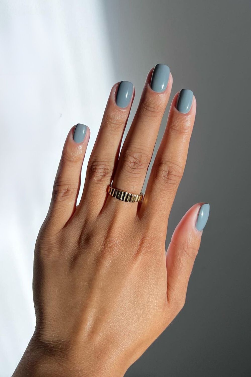 Slate gray nails