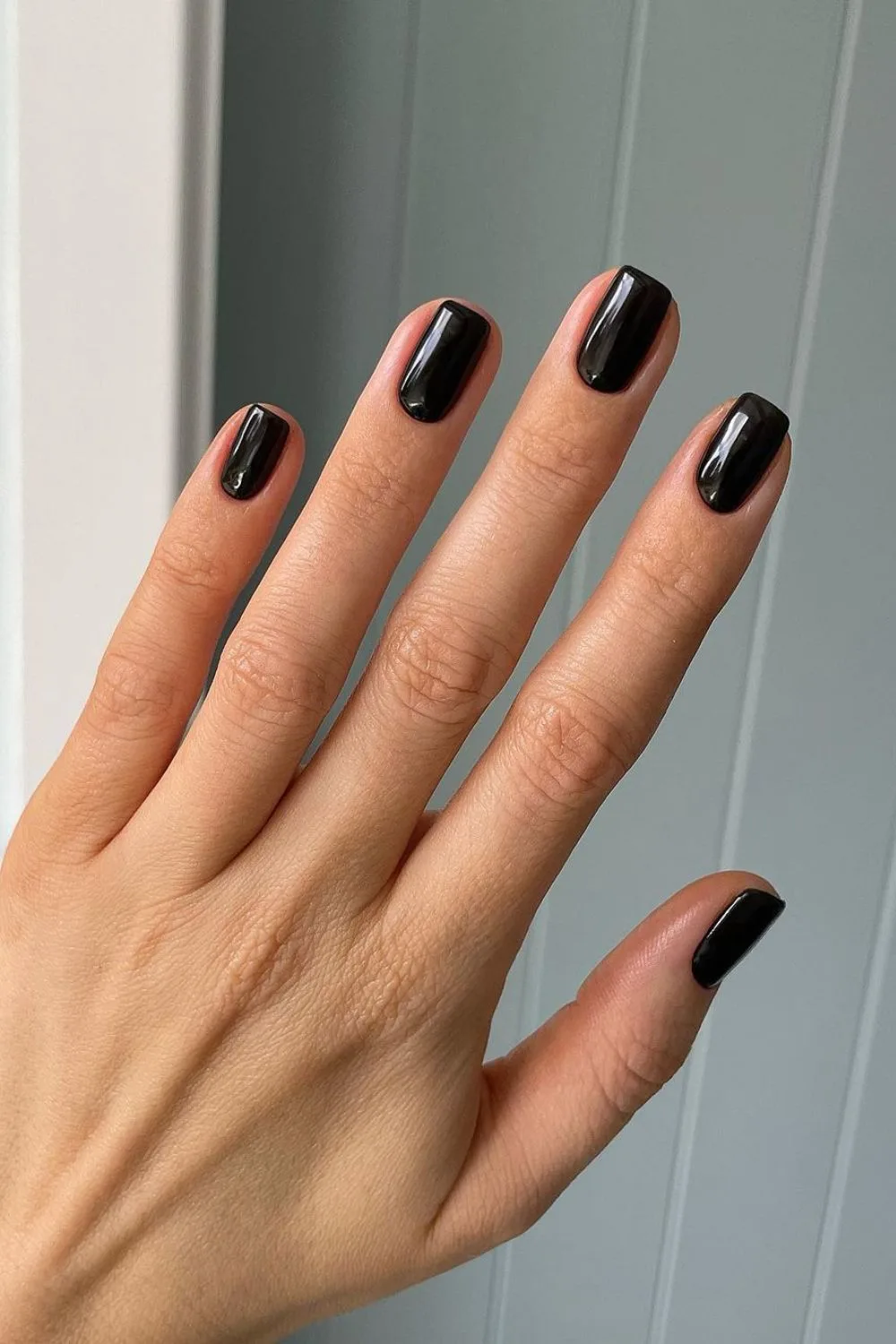 classic black back to school nails