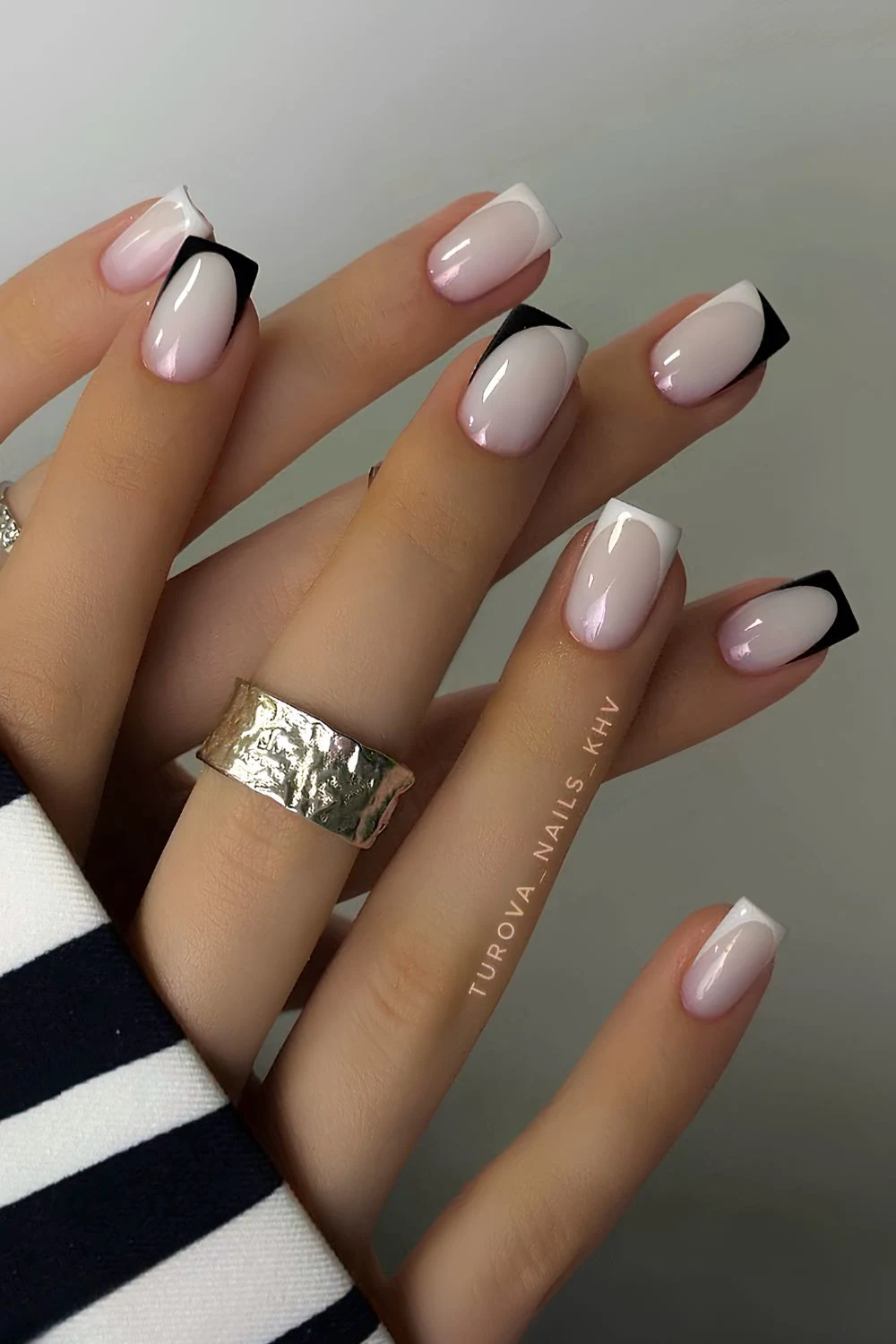 Black and white geometric Frenhch nails