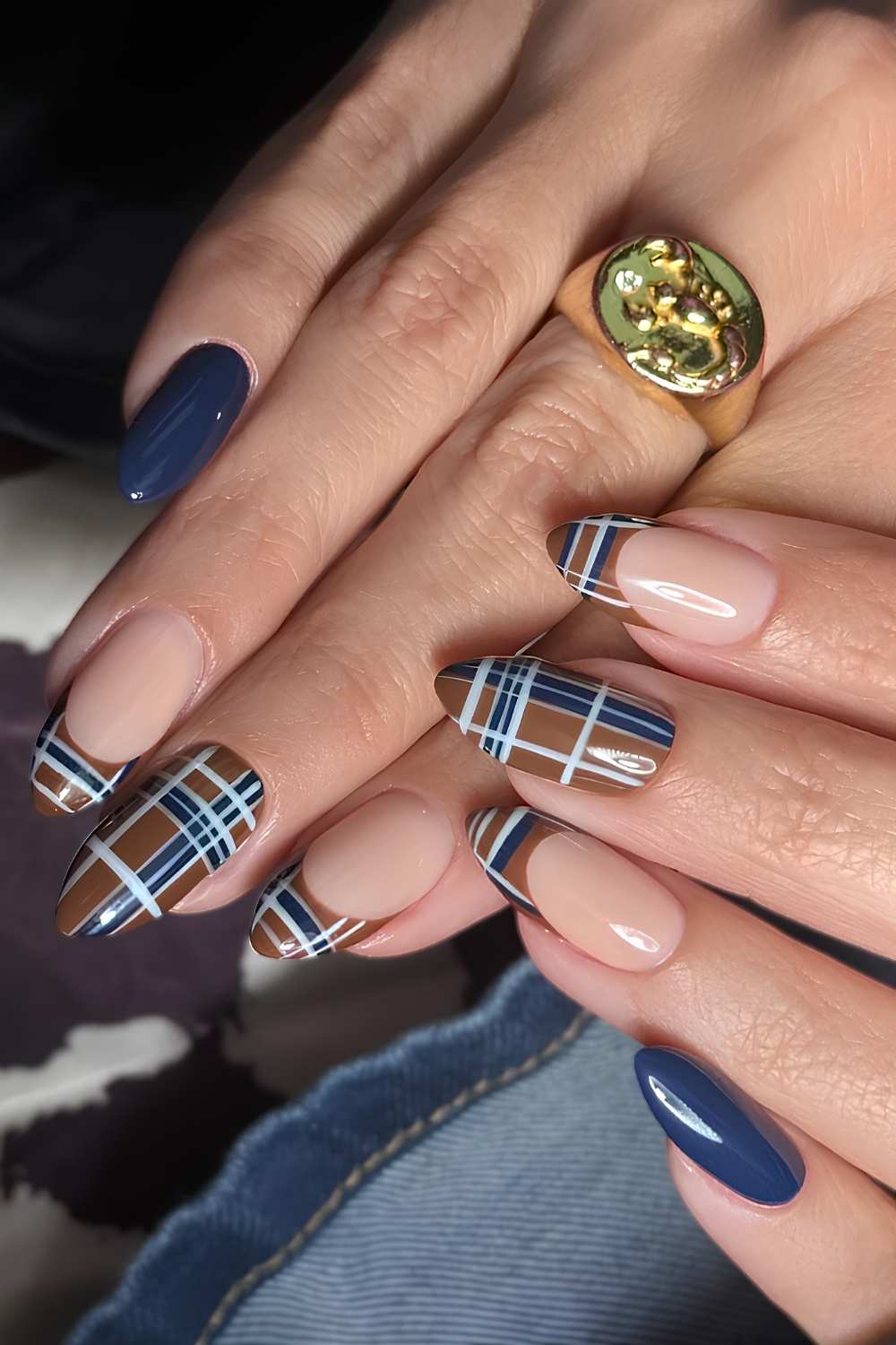 Brown and blue plaid manicure