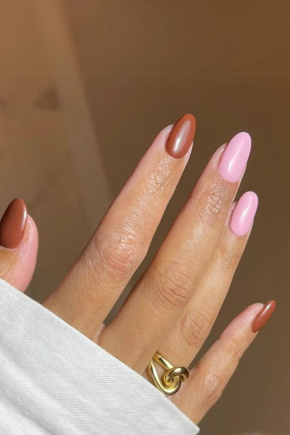 Caramel brown and pink fall nails