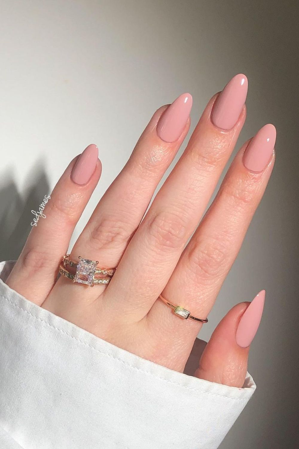 Champagne pink nails