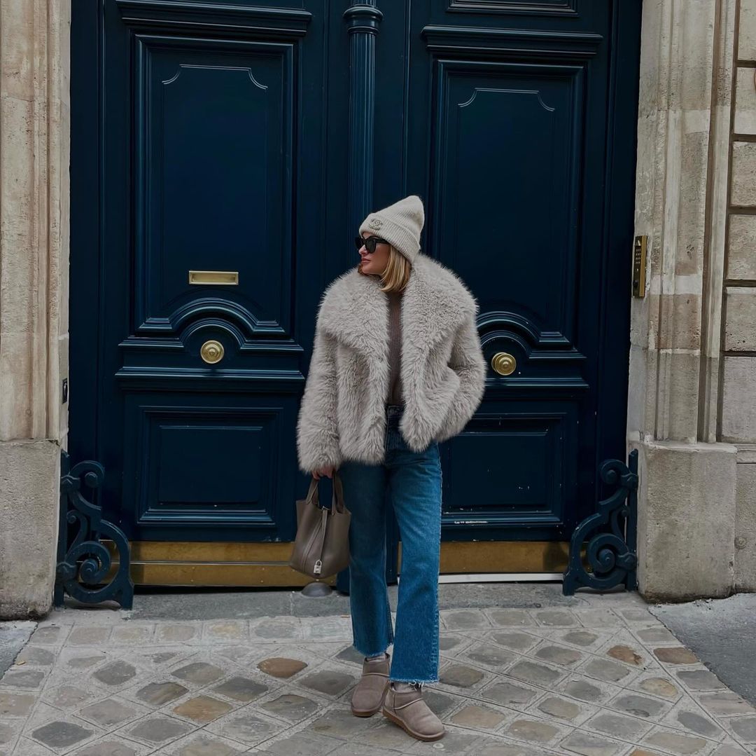 Fluffy Coat & Wide-Leg Jeans