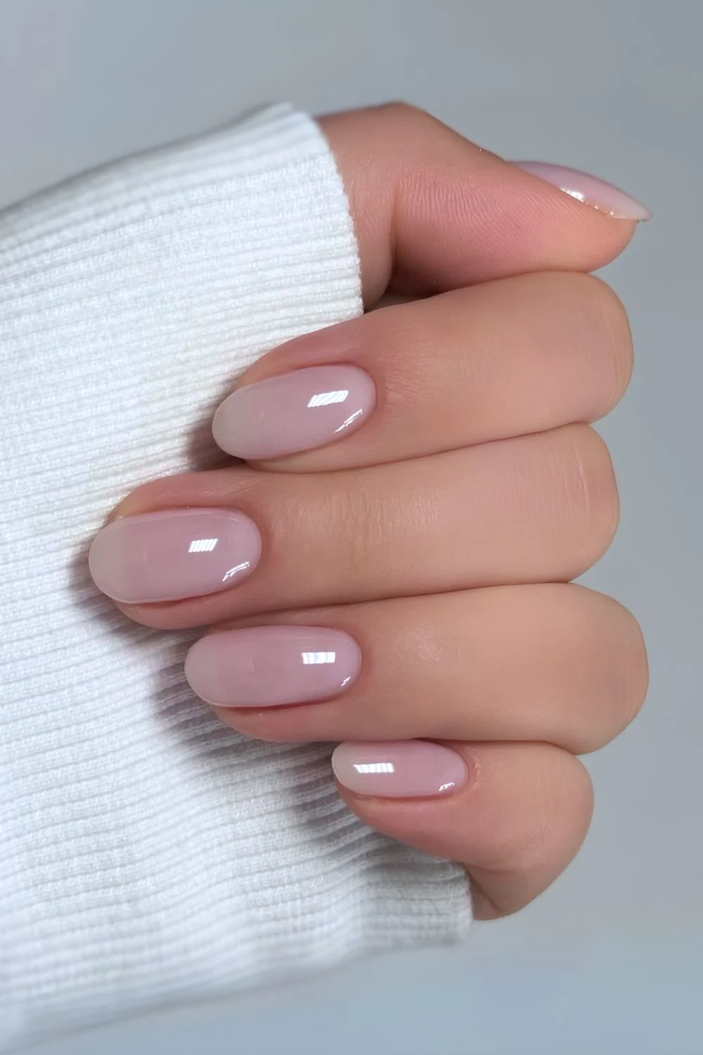 Lilac nude manicure