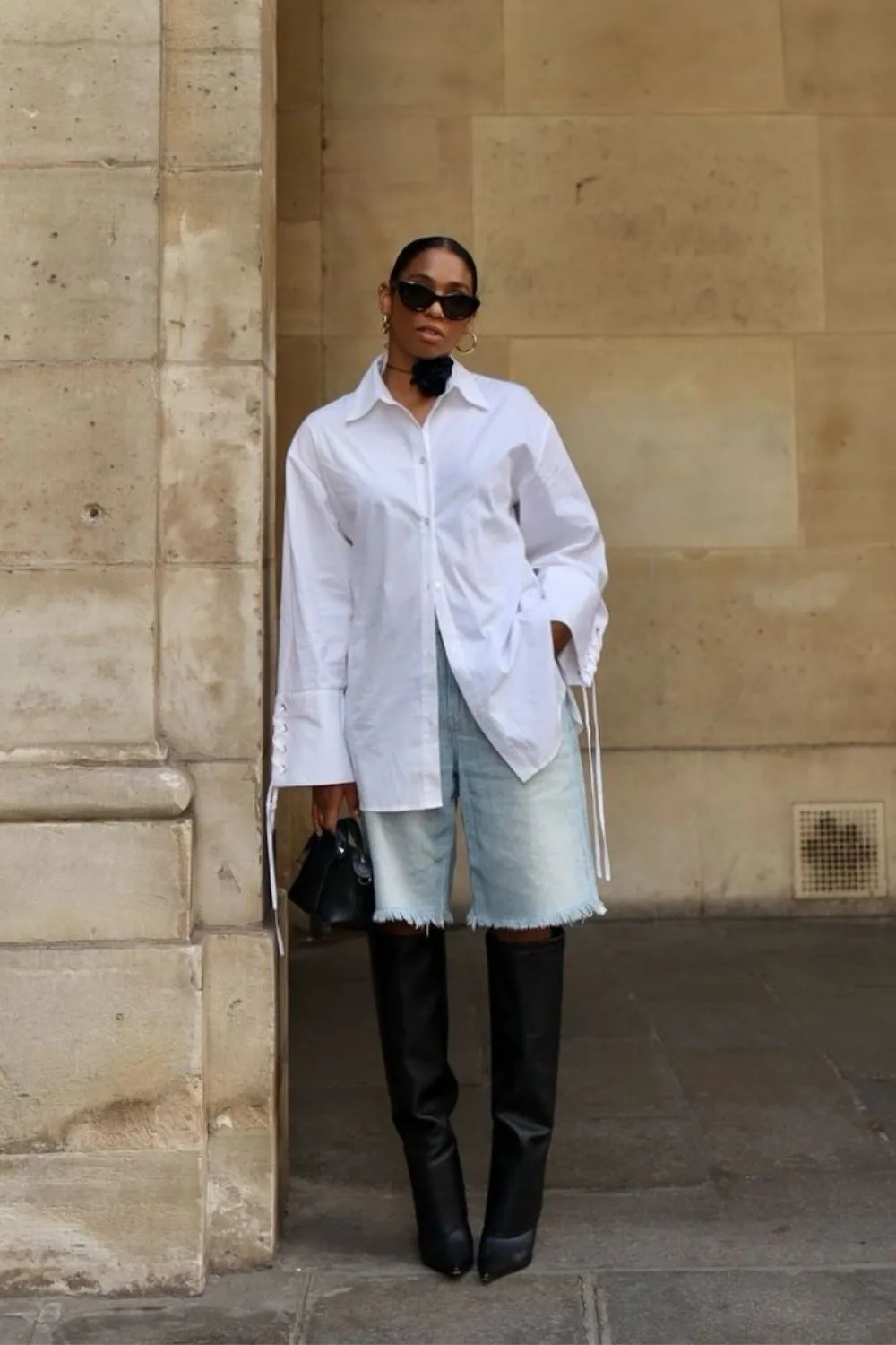 Oversized white Shirt & Denim Bermudas