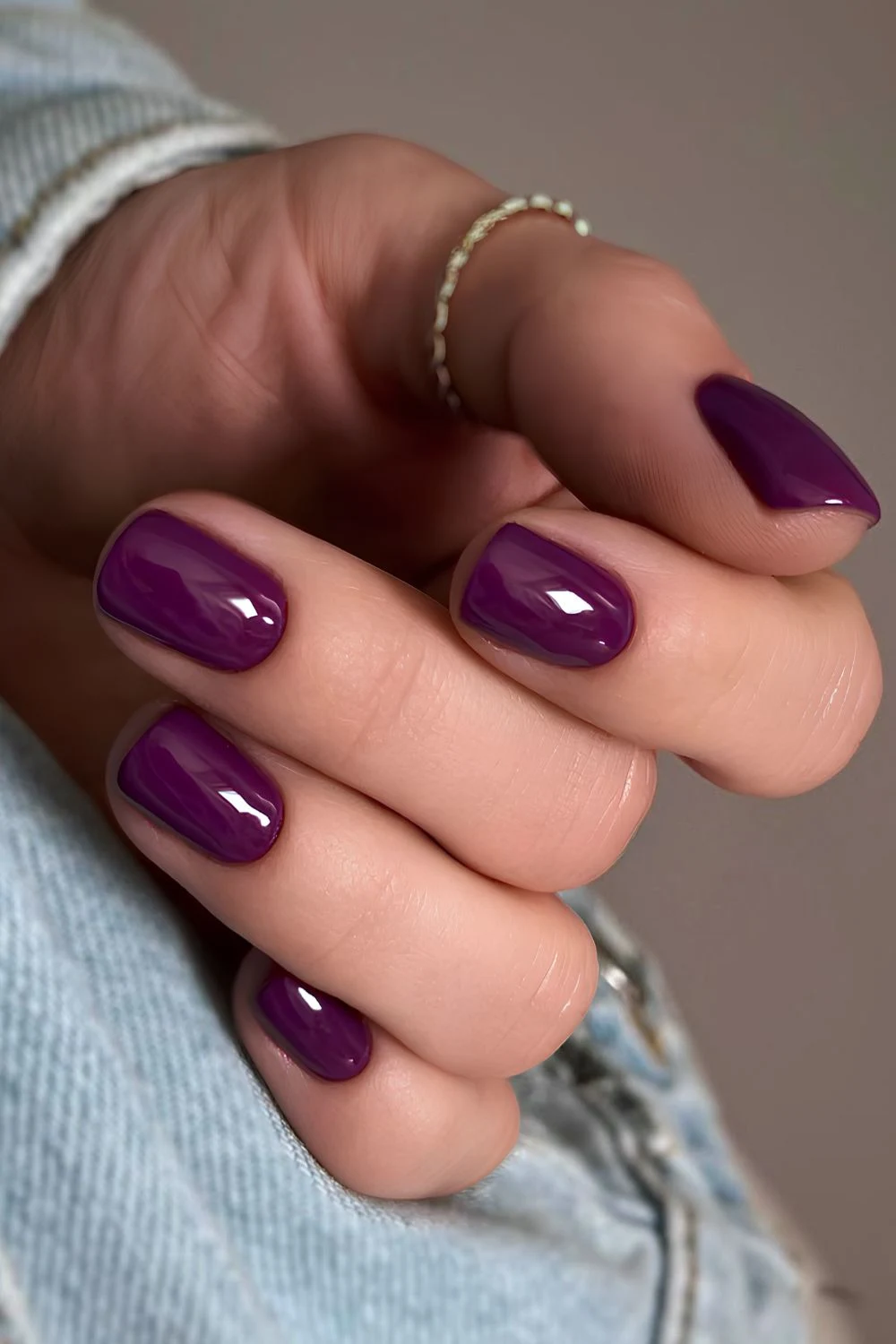 Short solid plum nails