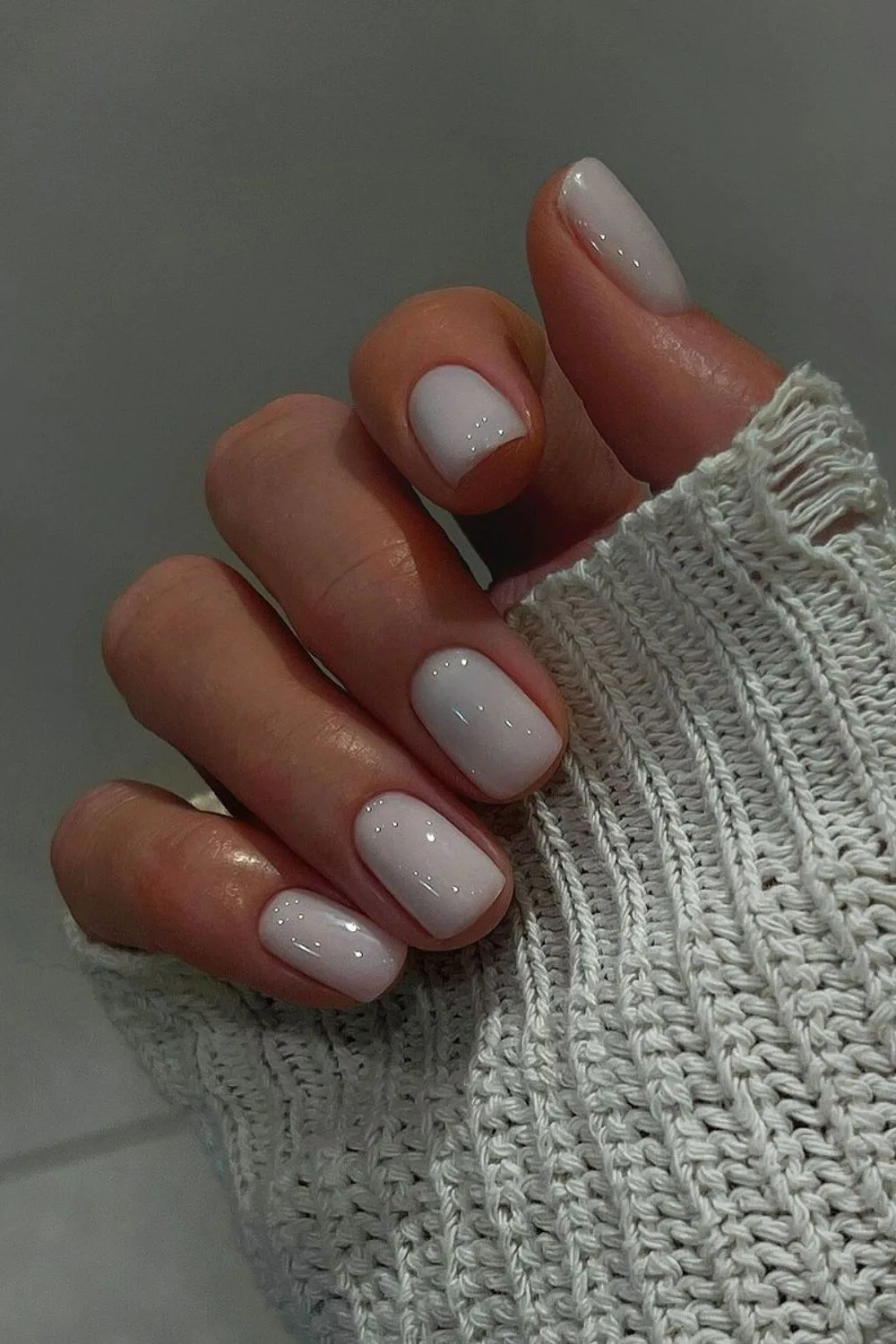 Solid cloud gray manicure