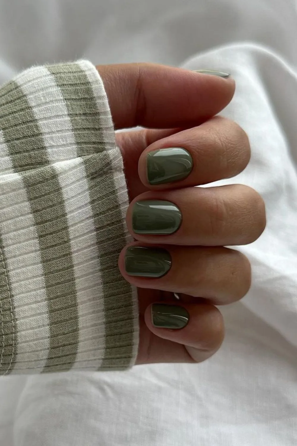 Solid forest green nails