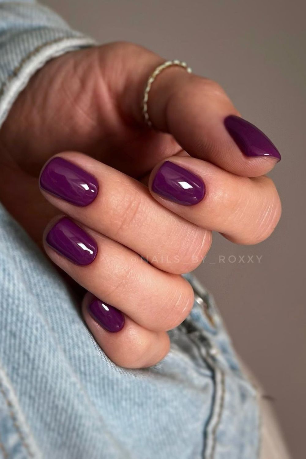 Solid plum fall nails