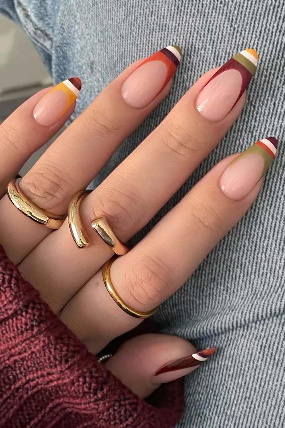 Striped sweater inspired French mani