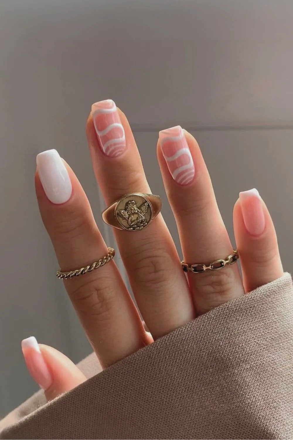 White mani with funky swirls