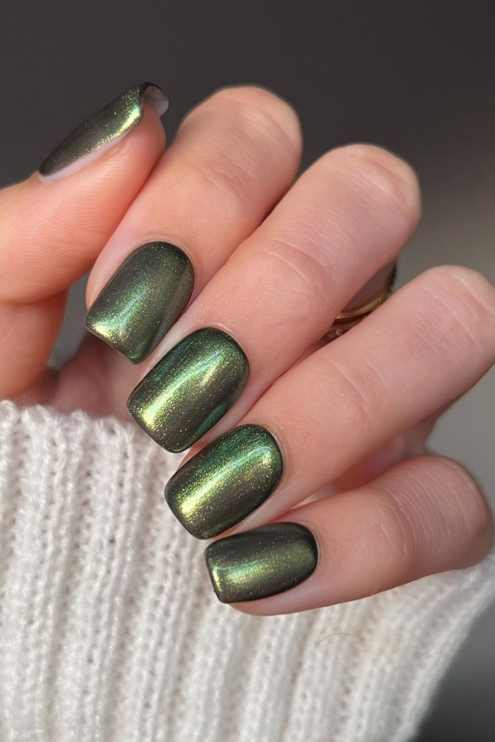 green chrome nails