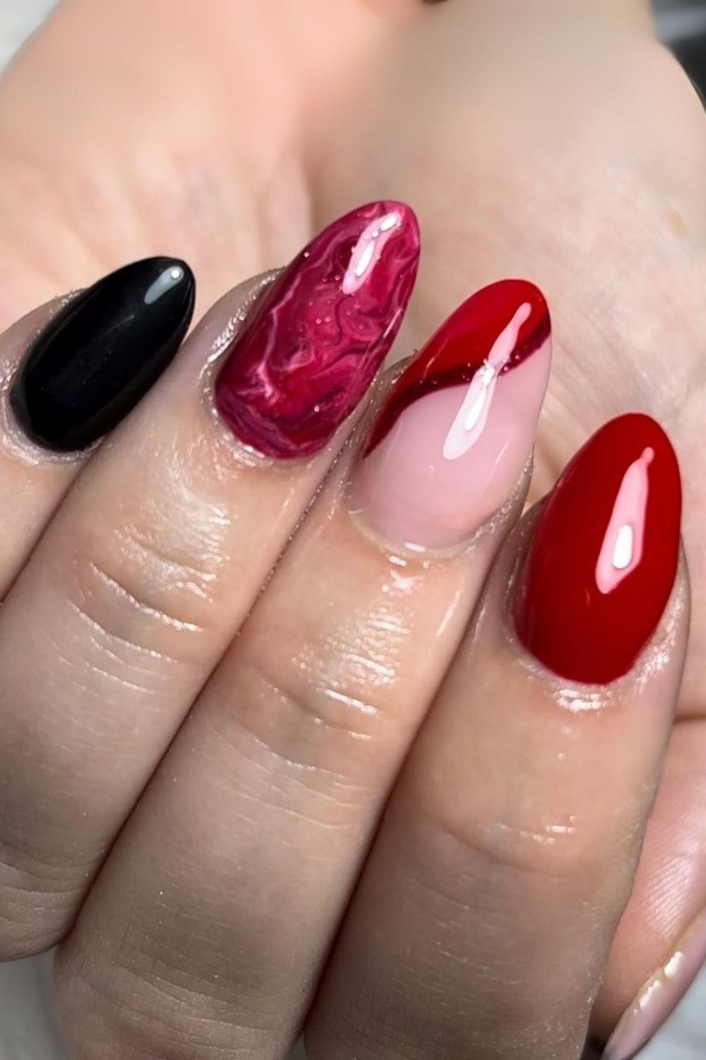 marble red nails