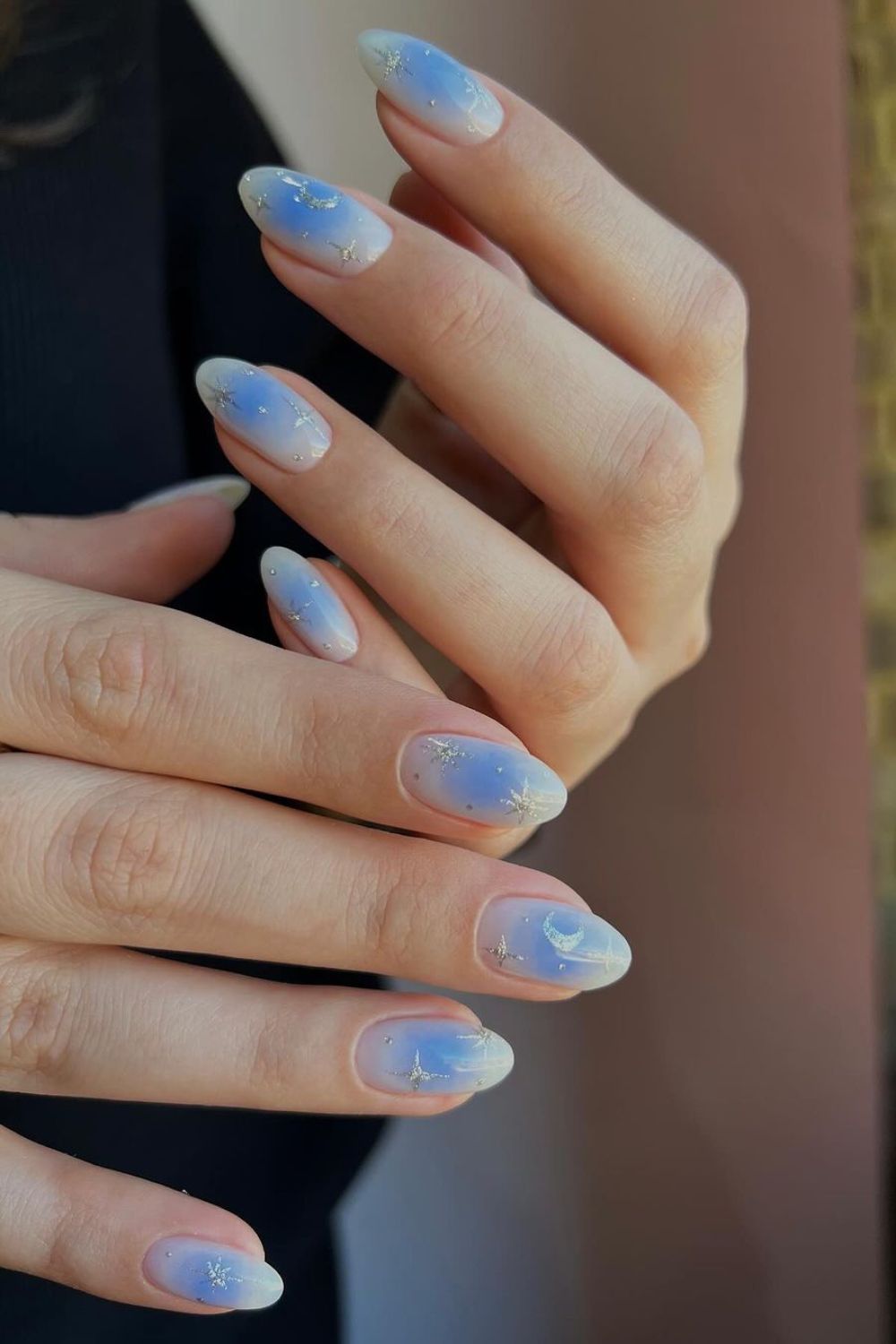 Blue aura mani with celestial charms