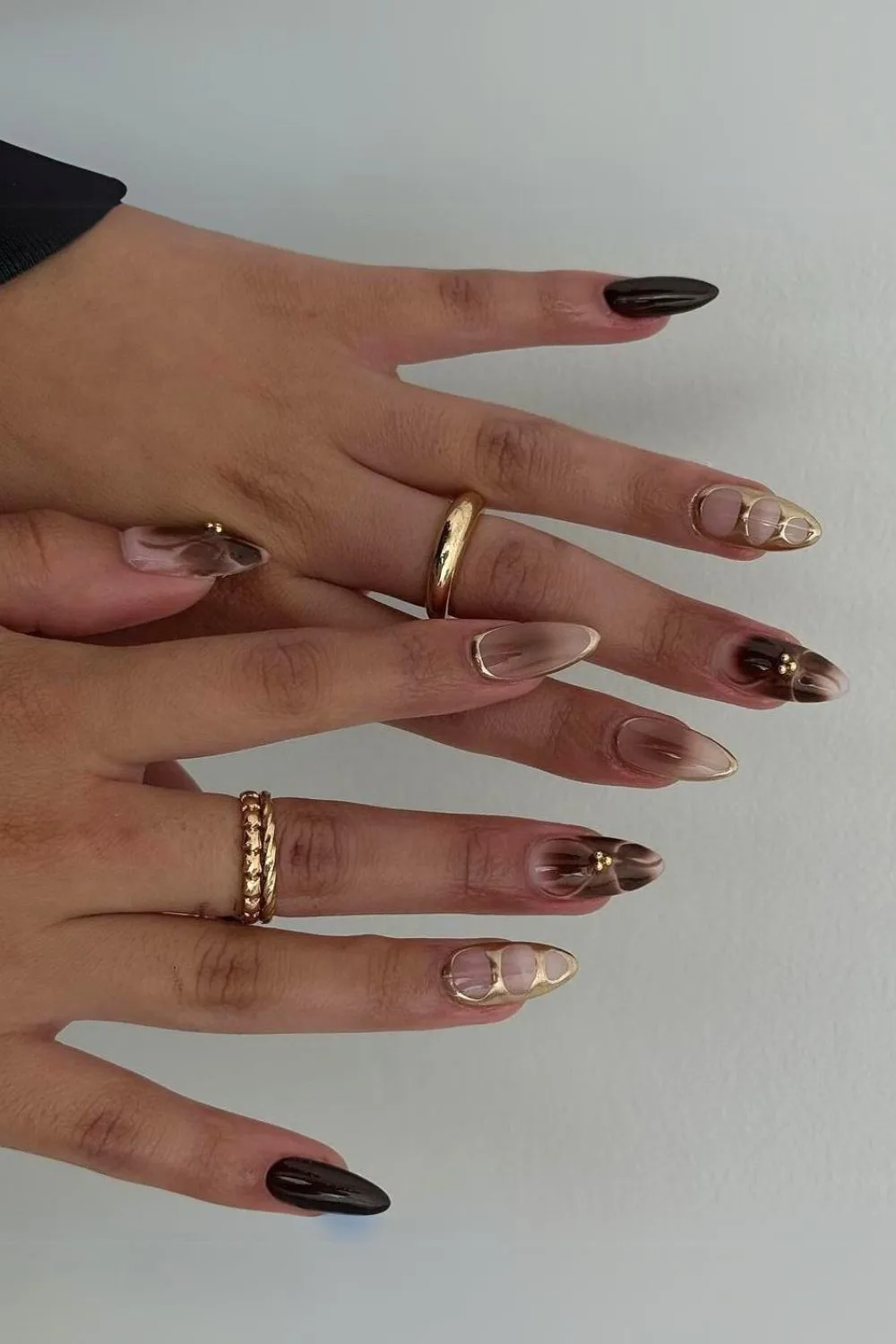 Brown and gold aura nails