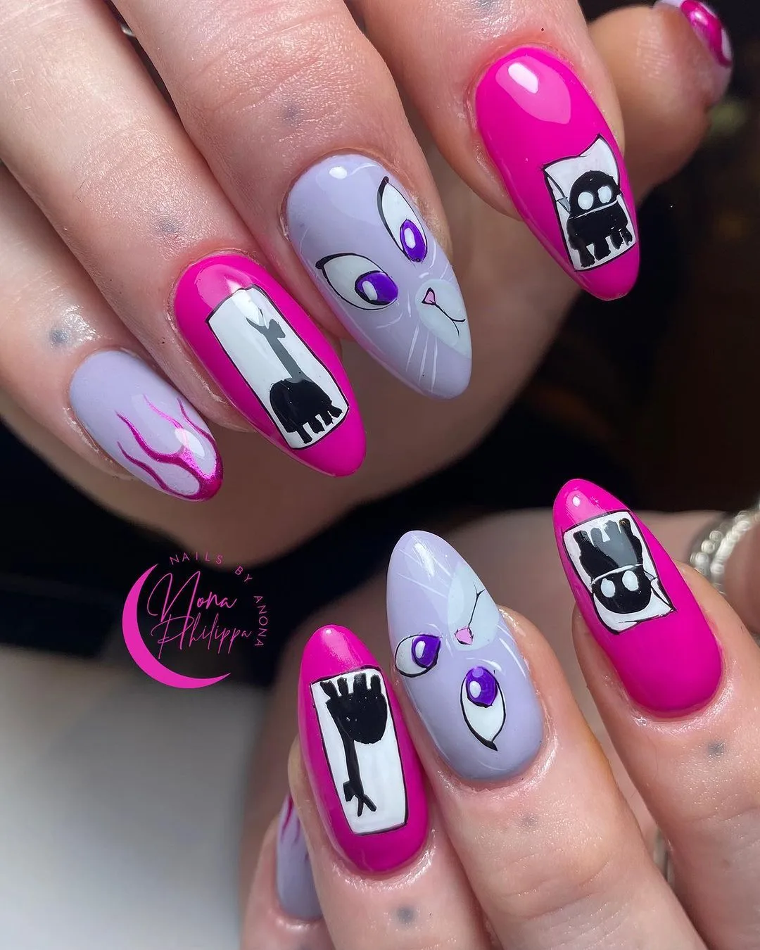 Disney Yzma-inspired nails