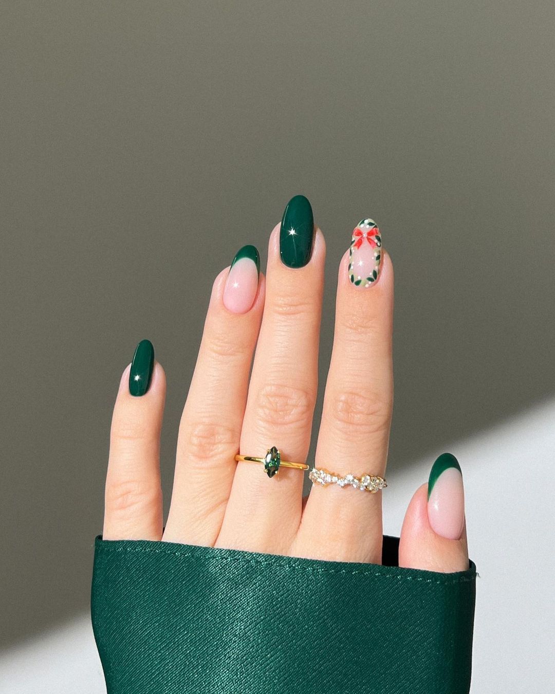 Drak green nails with Christmas wreath