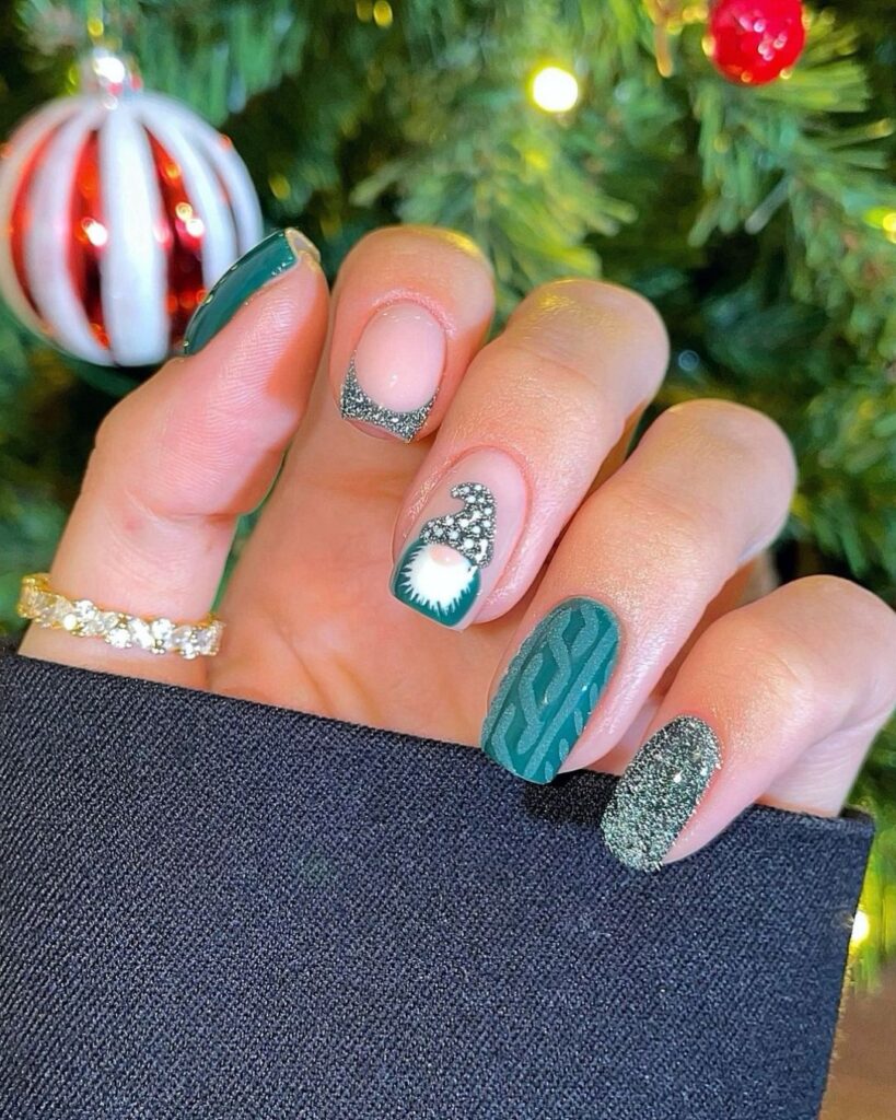 Green Christmas mani with Gonk Accent Nail