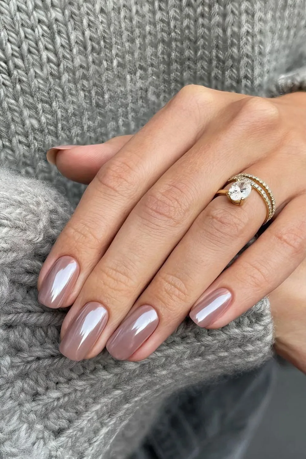 Mauve nails with a chrome finish