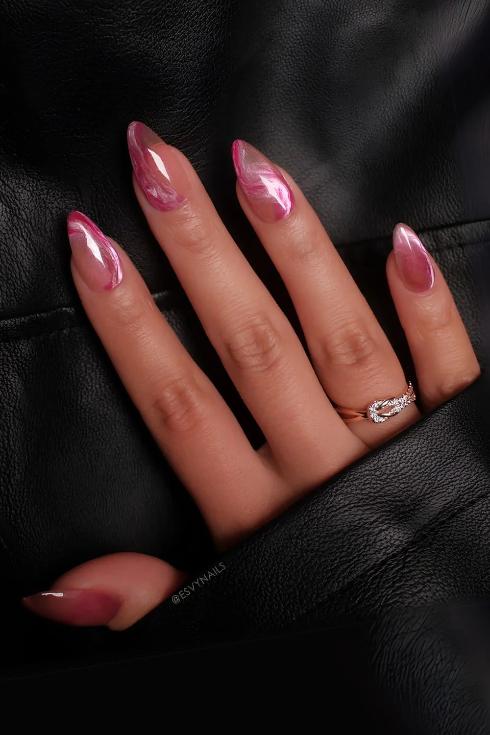 Pink marble cat eye nails