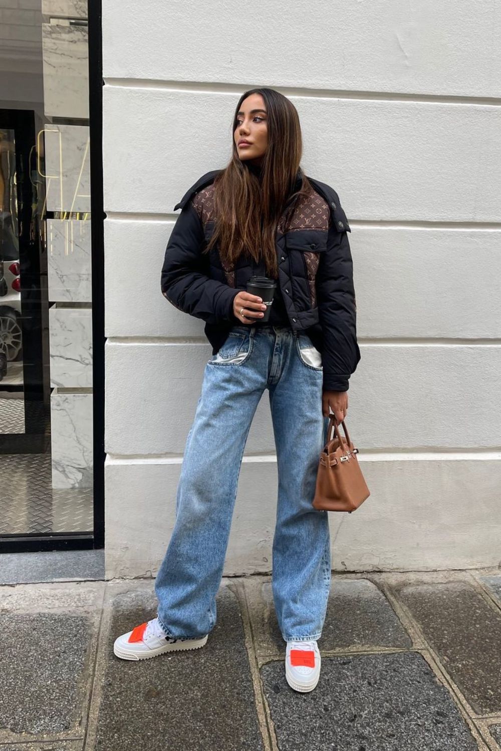 Puffer Jacket & Baggy Jeans