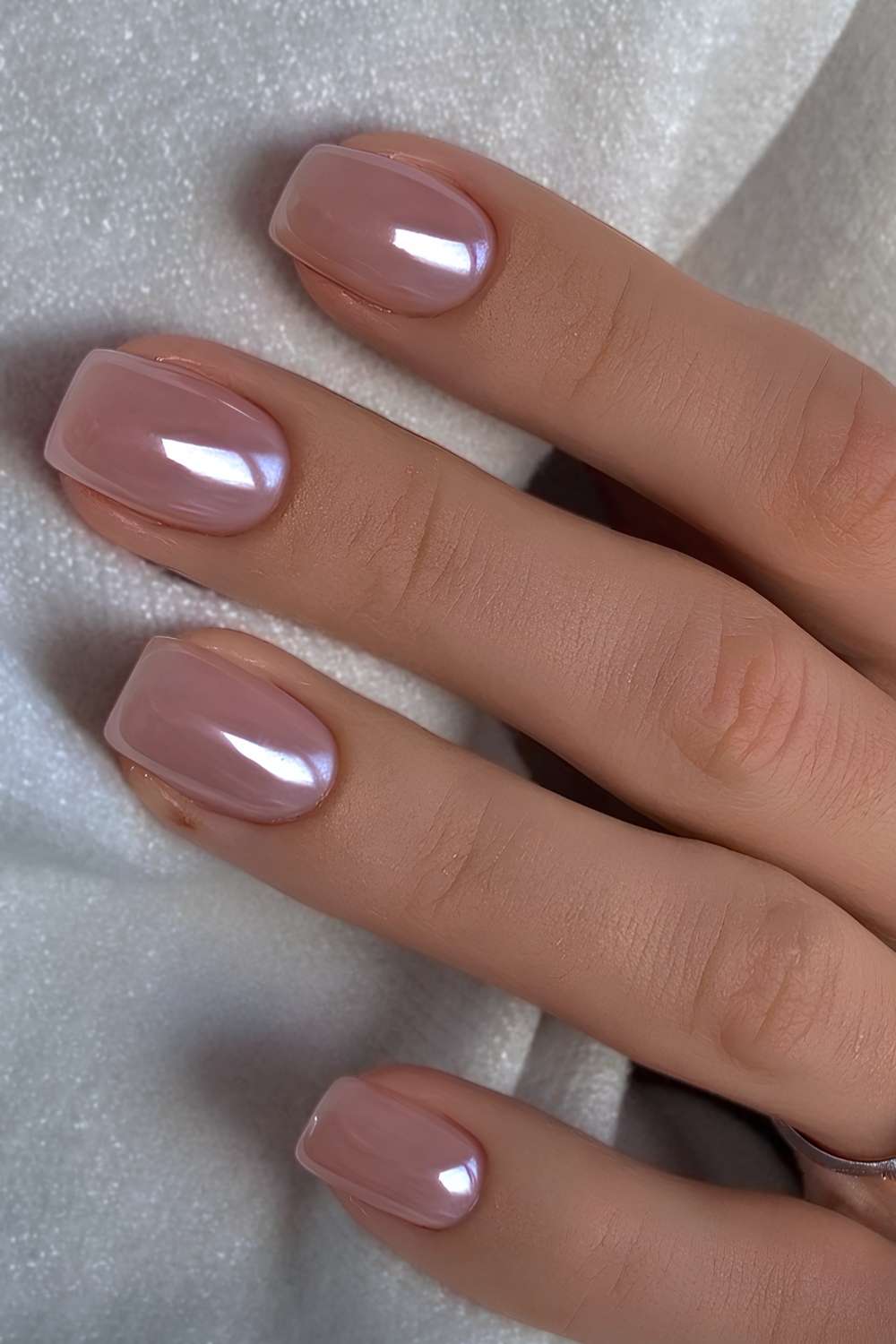 Short dusty pink chrome nails