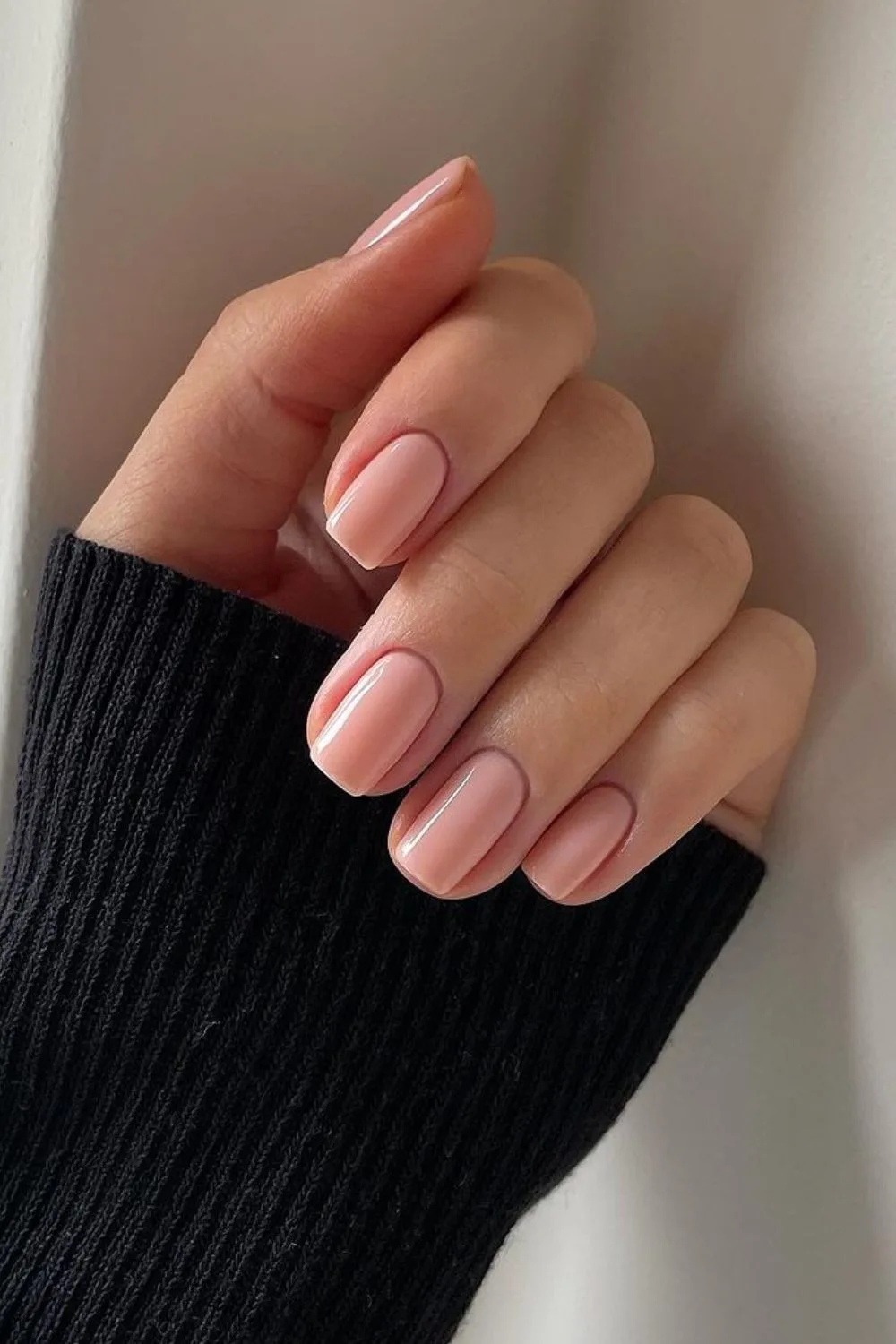 Solid nude peach nails