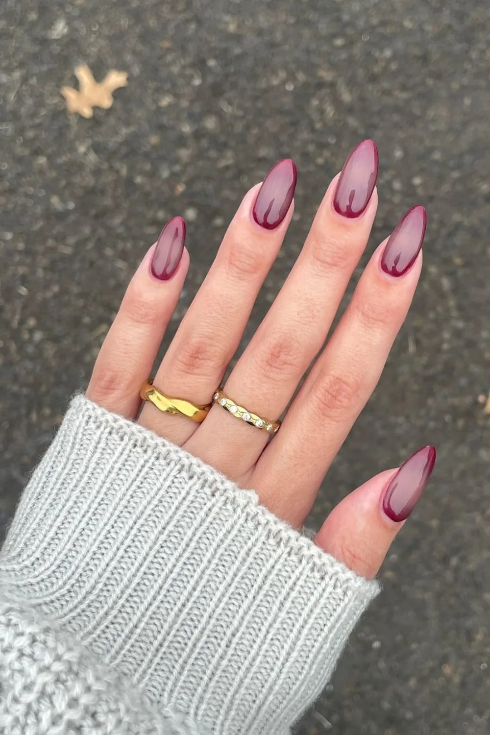 Wine red aura nails