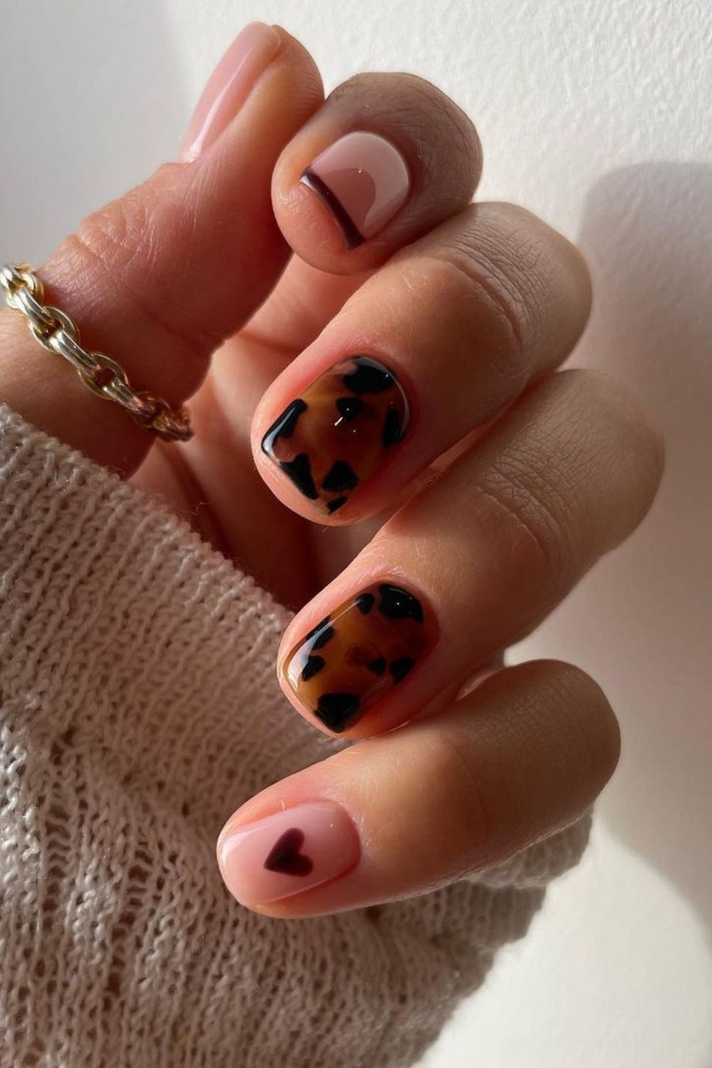 tortoise shell nails