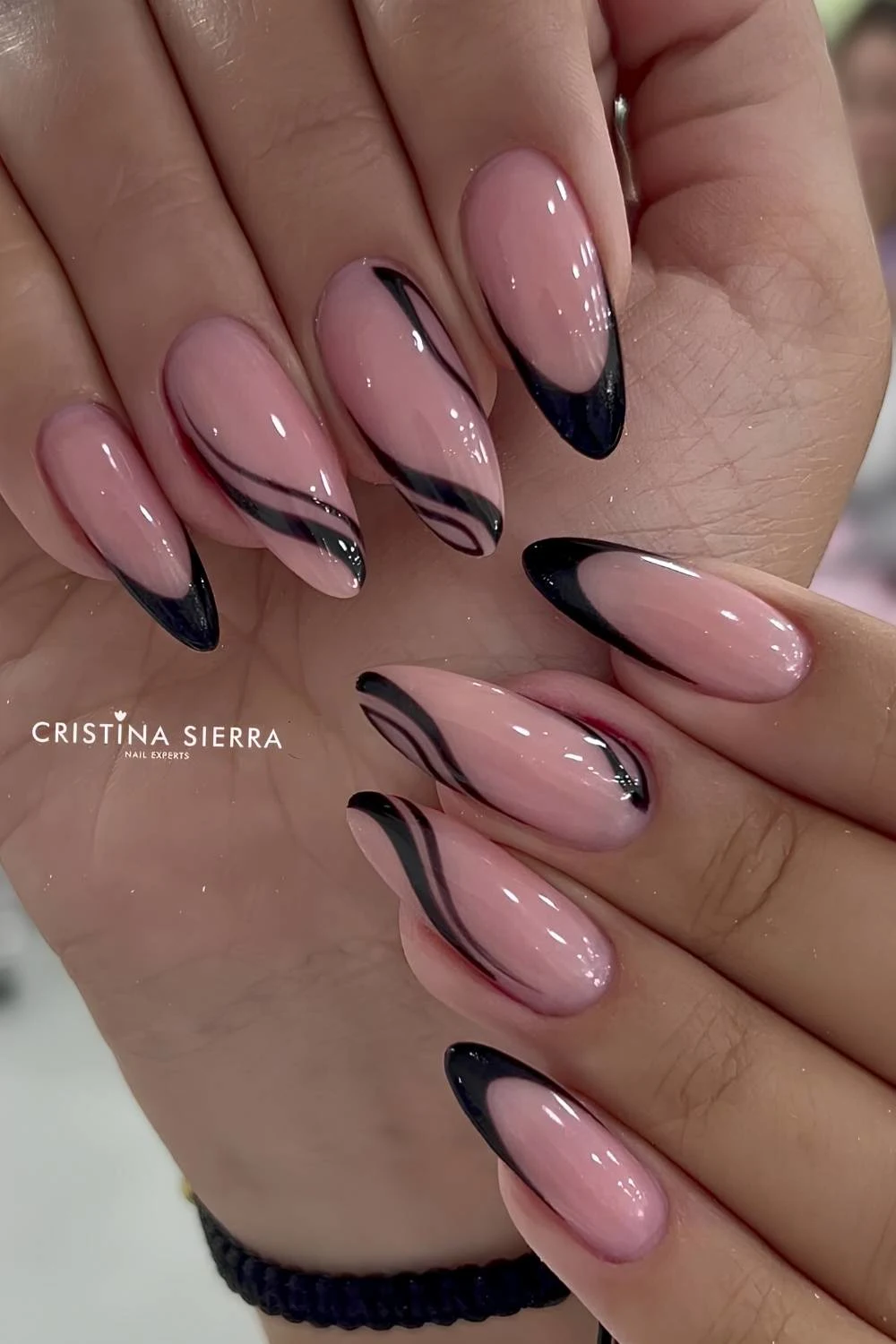 Black French mani with line art