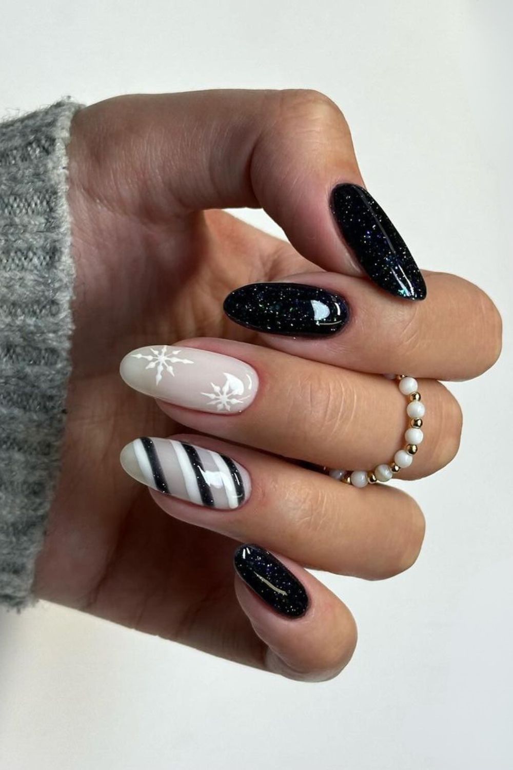 Black and gray Christmas themed nails