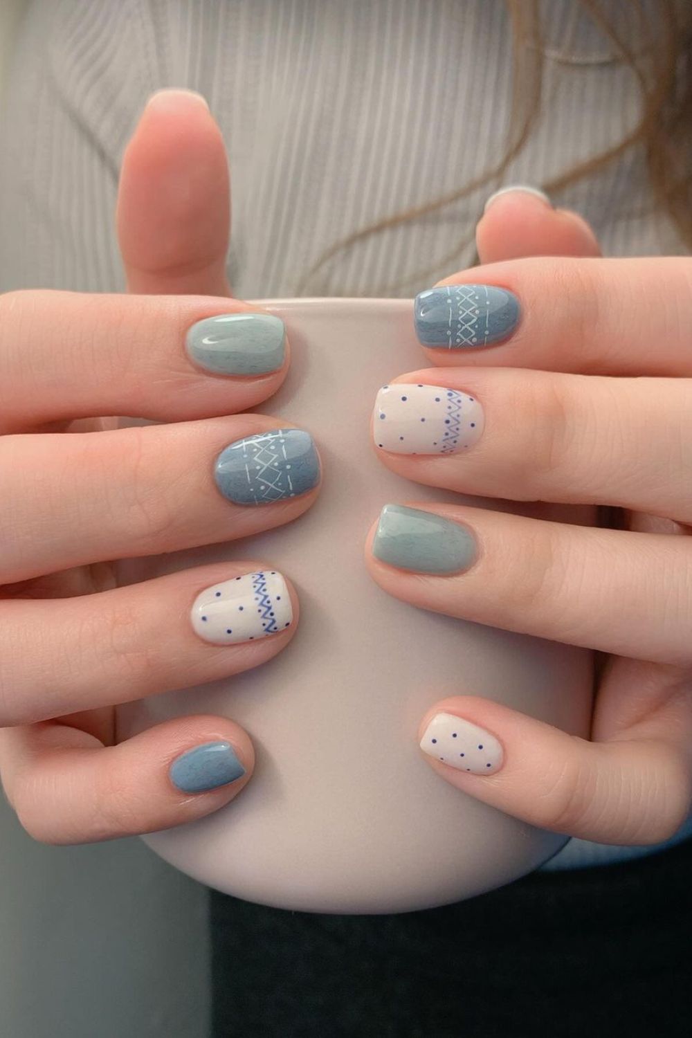 Blue and white nails with Fair Isle pattern