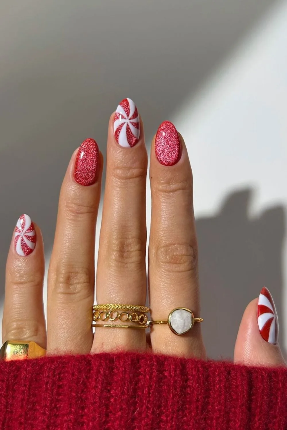 Christmas candy cat eye nails