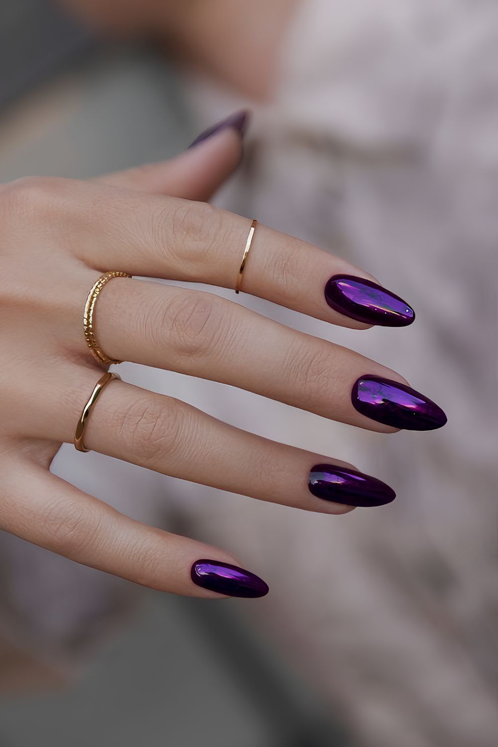 Dark purple chrome mani