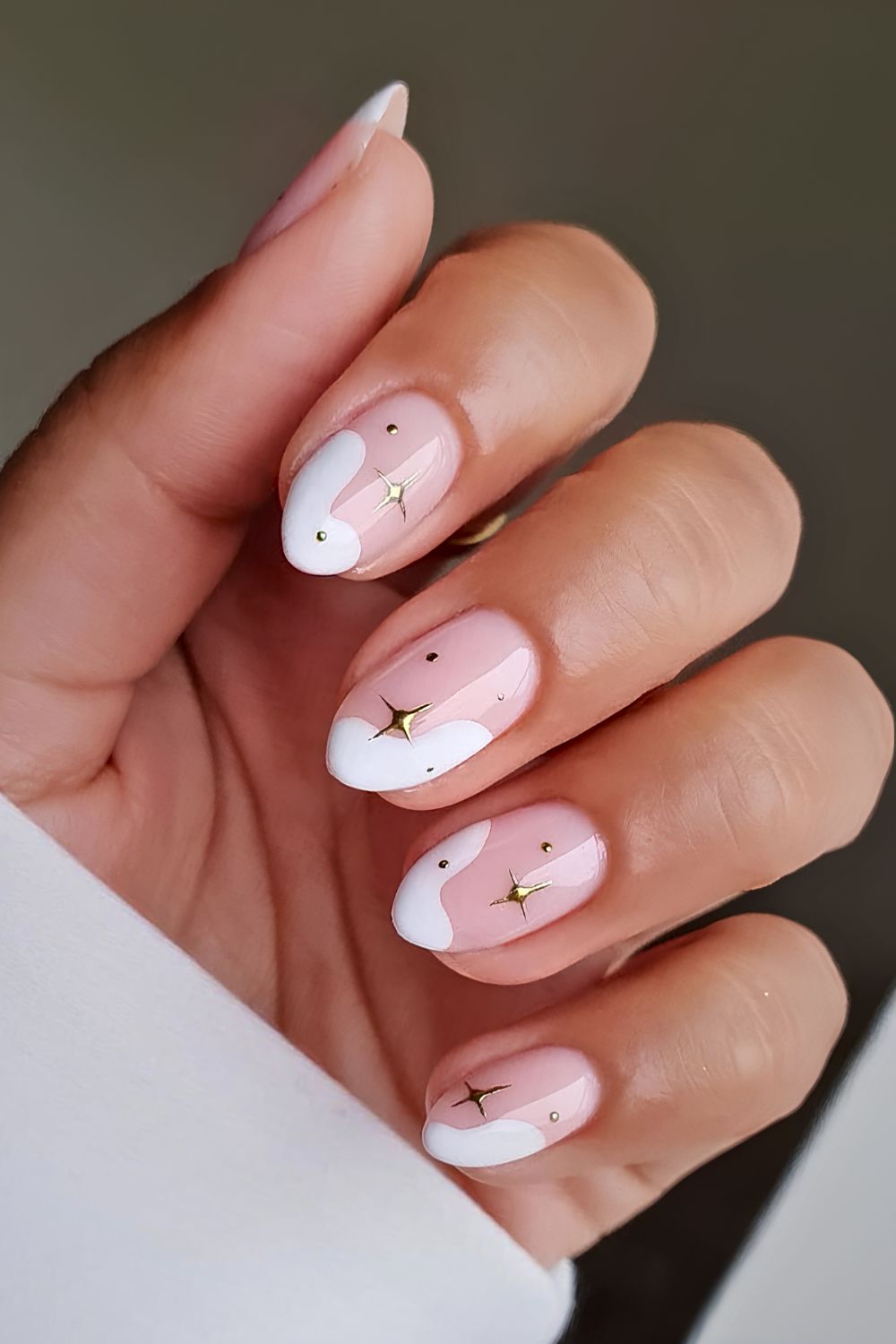Snow-inspired white French manicure