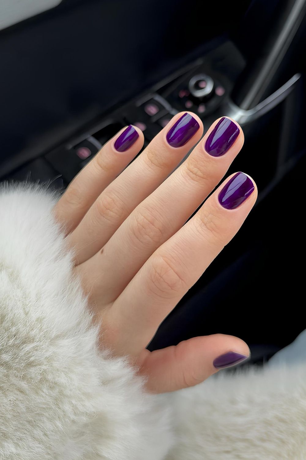 Solid dark violet nails