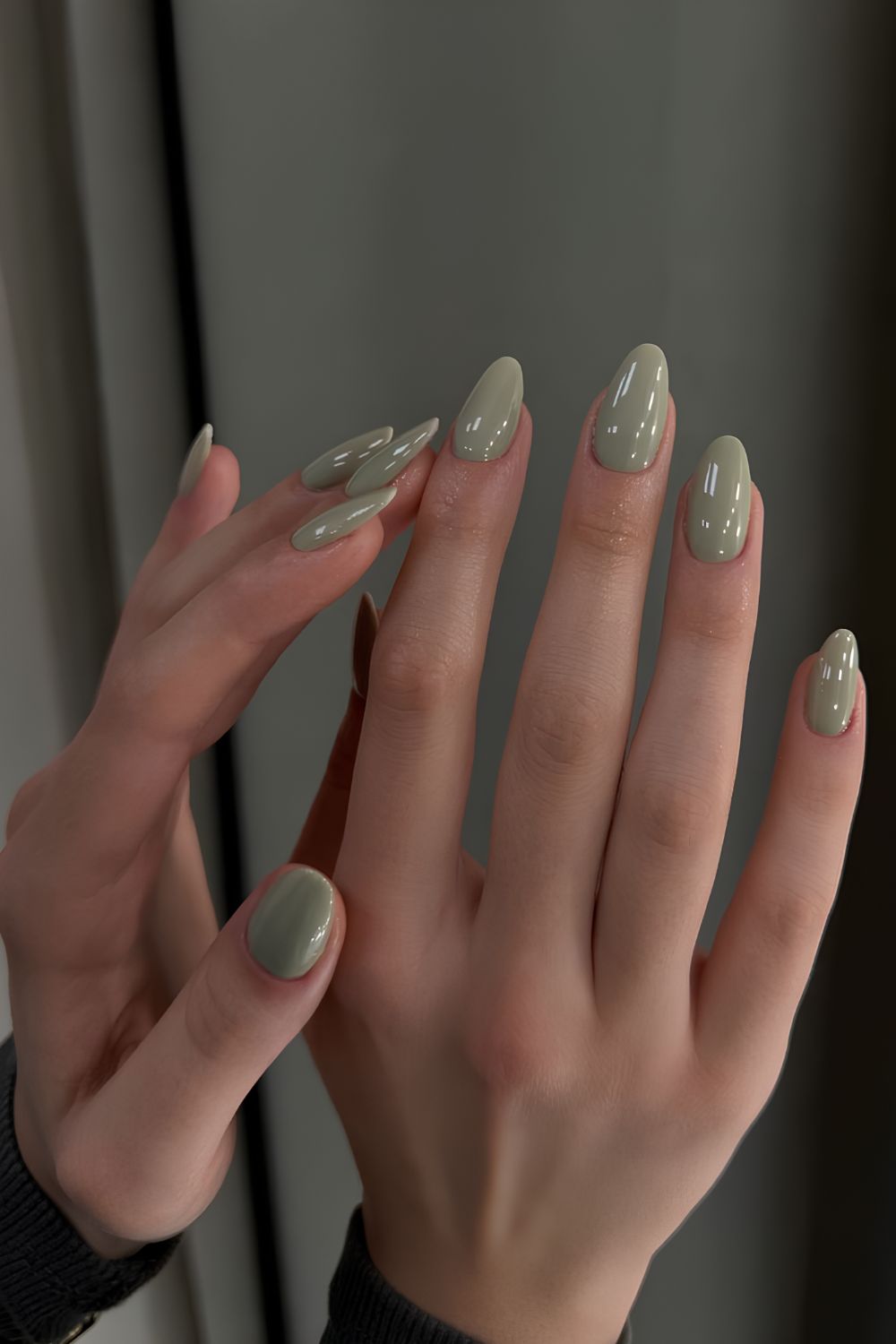 Solid laurel green manicure