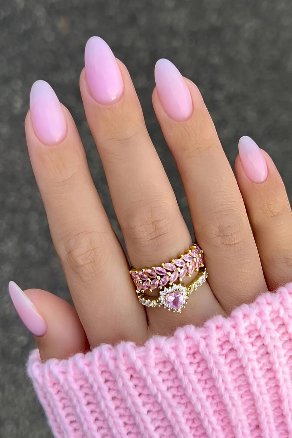 Solid pink winter manicure