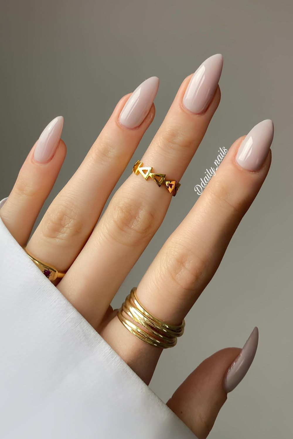 Solid warm gray manicure