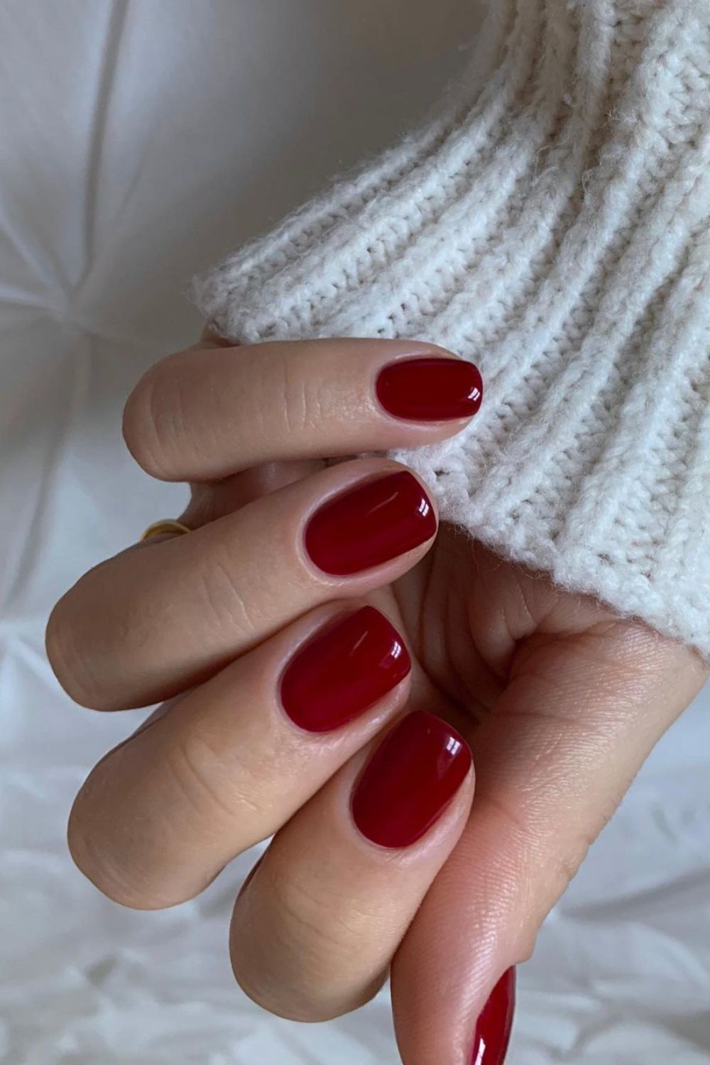 Solid wine red nails