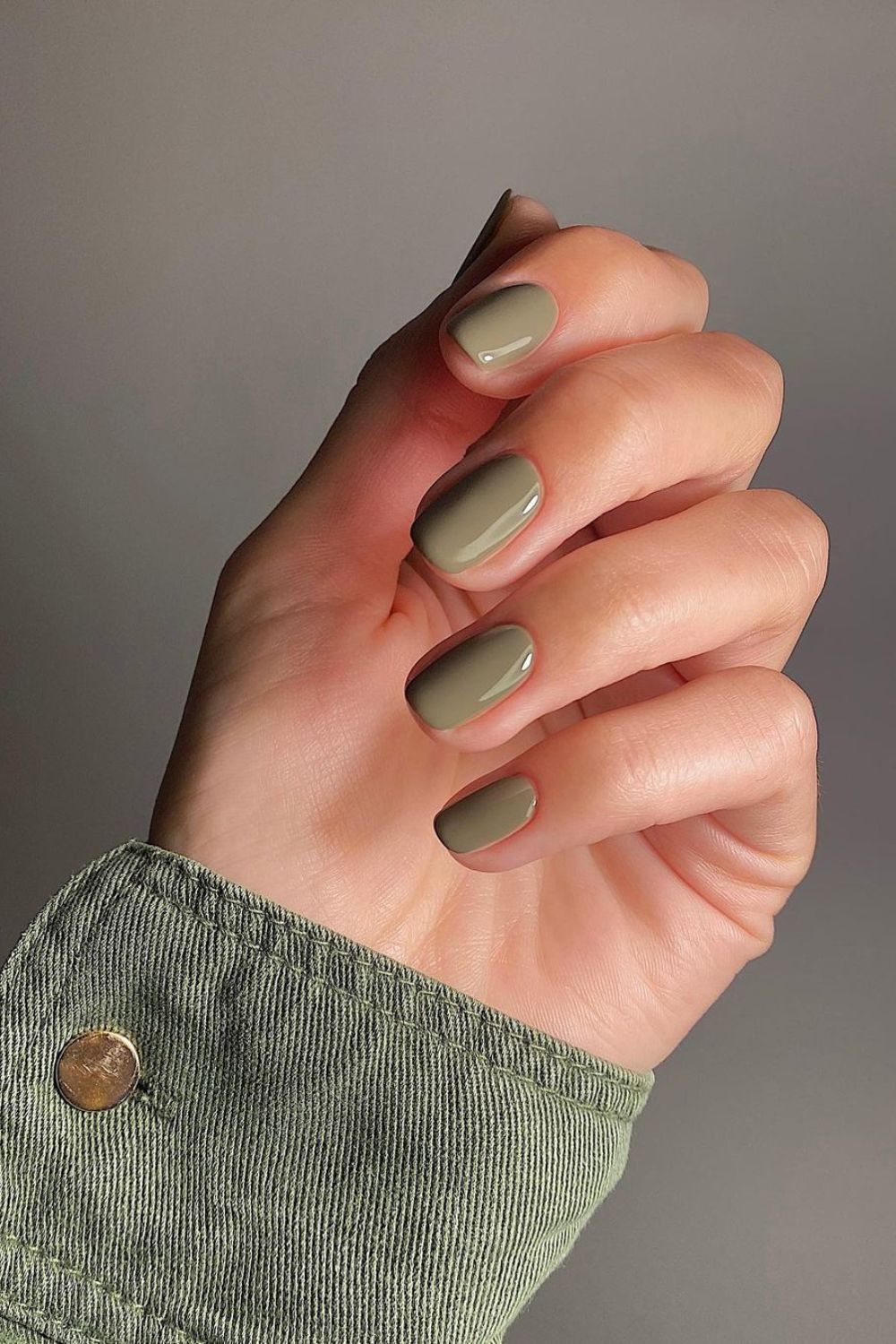 short olive green nails