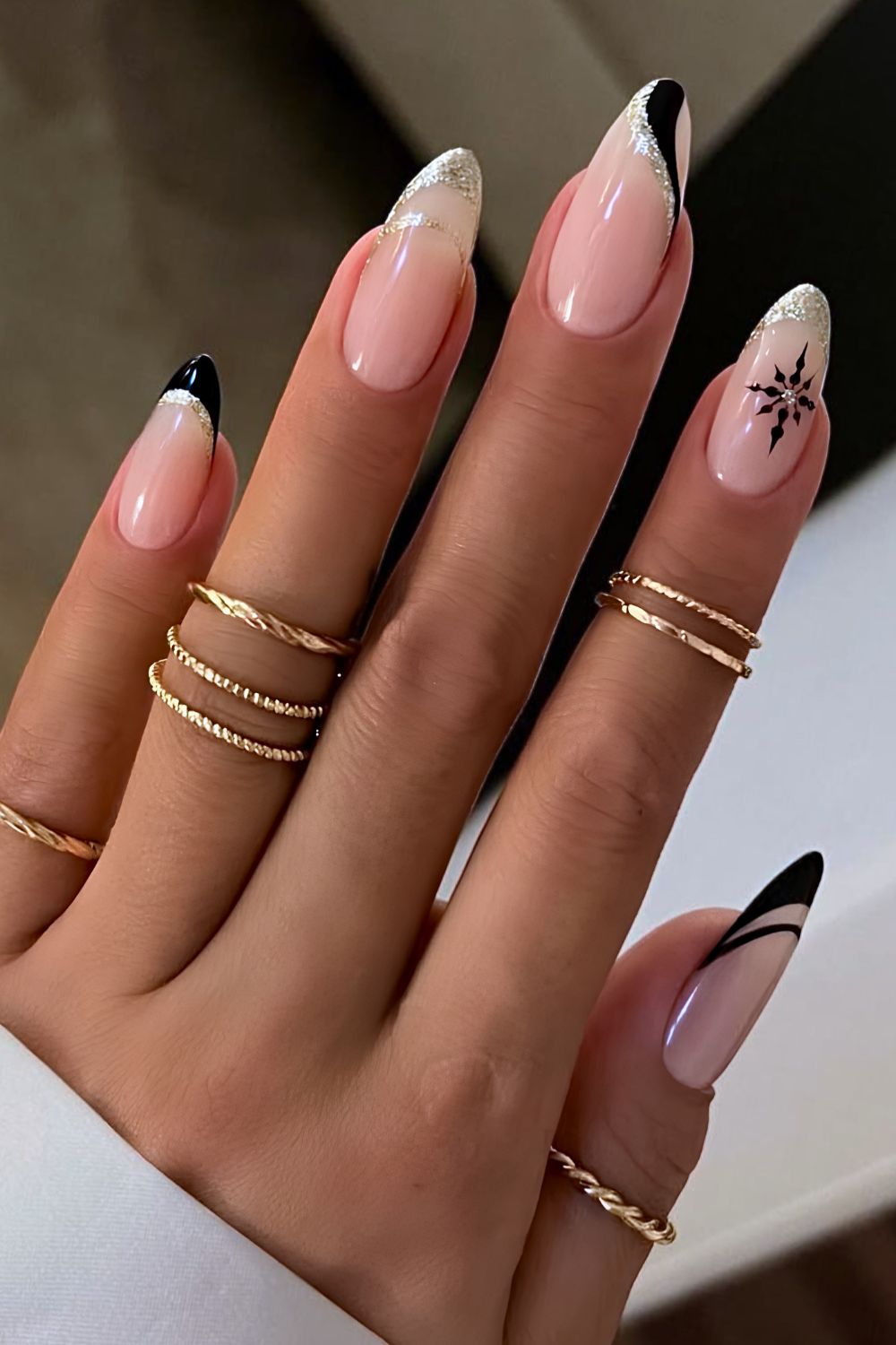 Black and silver Christmas nails with snowflakes