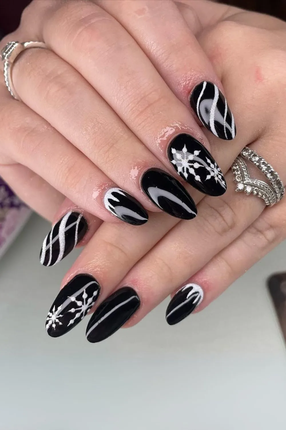 Black and white holiday nails